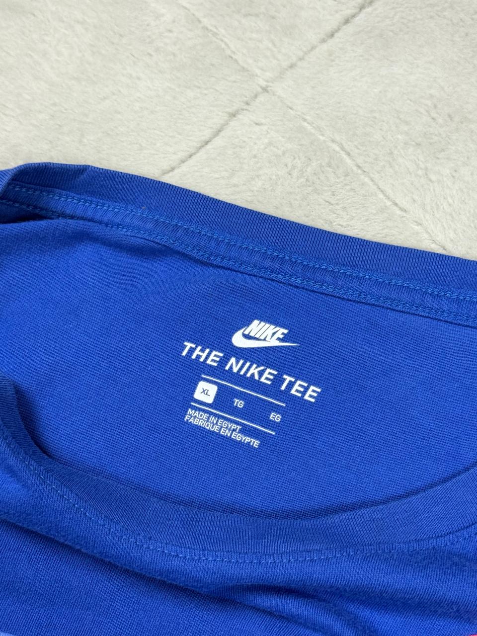 NIKE TEE