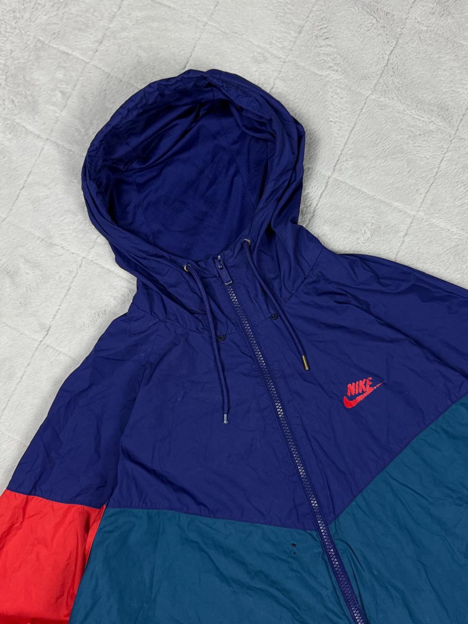 WINDBREAKER NIKE