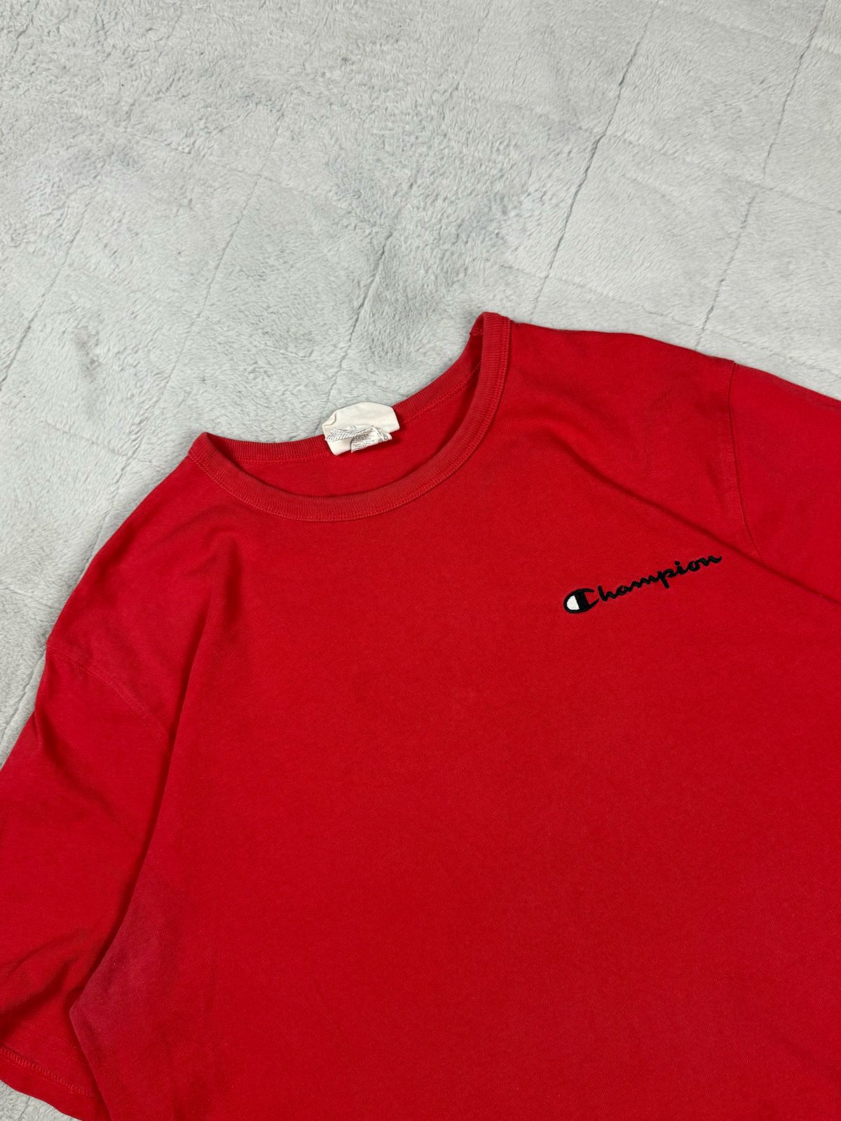 CHAMPION TEE