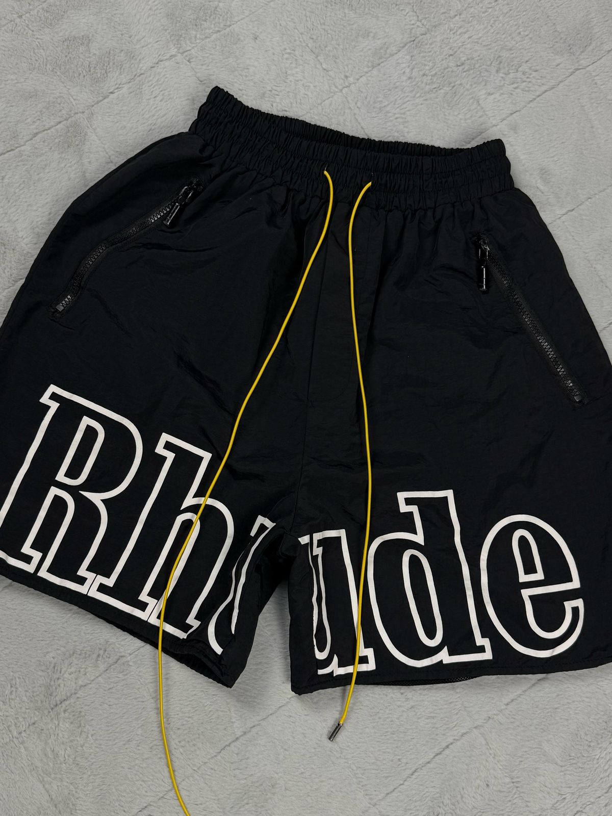 SHORT RHUDE