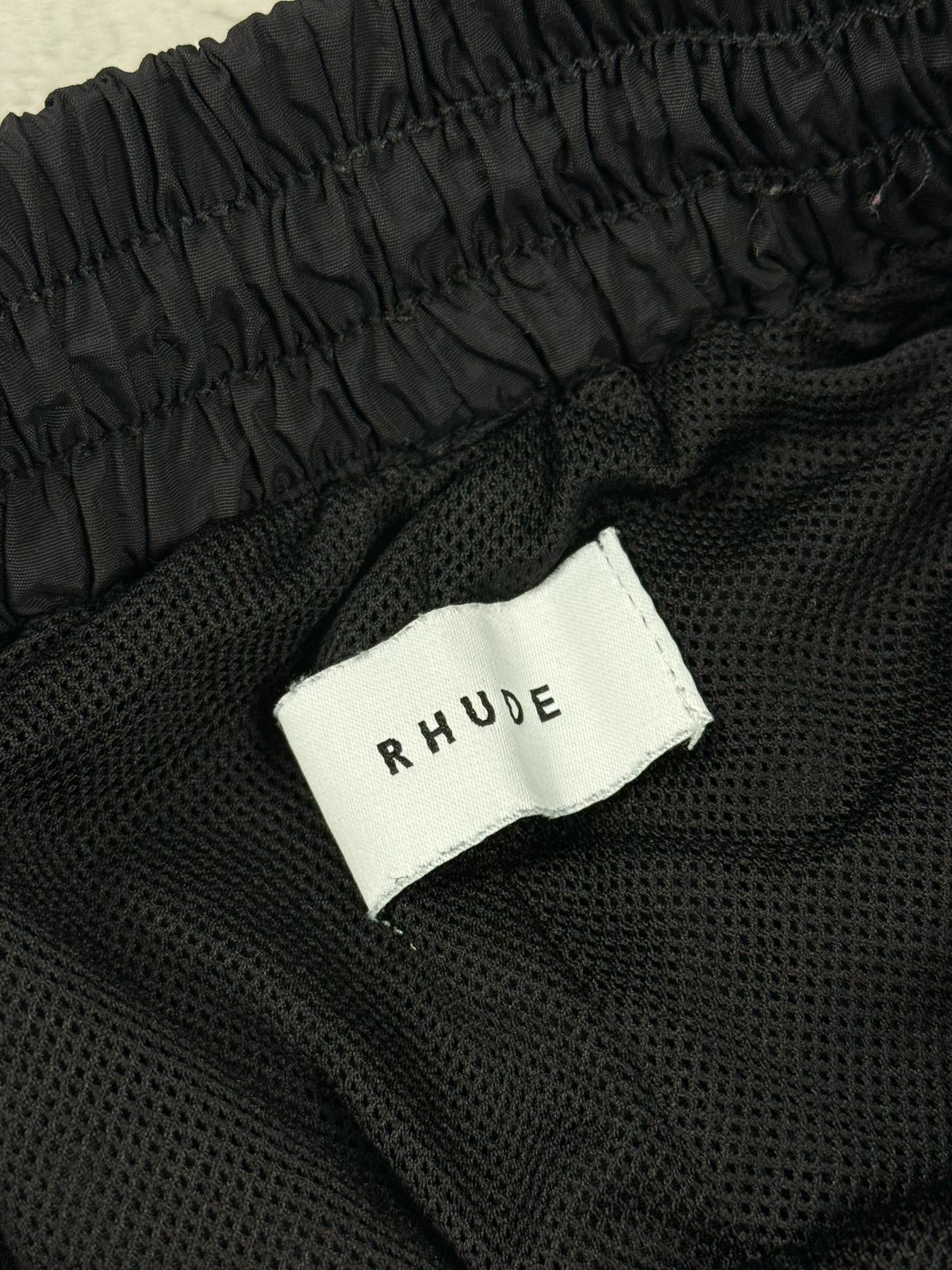 SHORT RHUDE