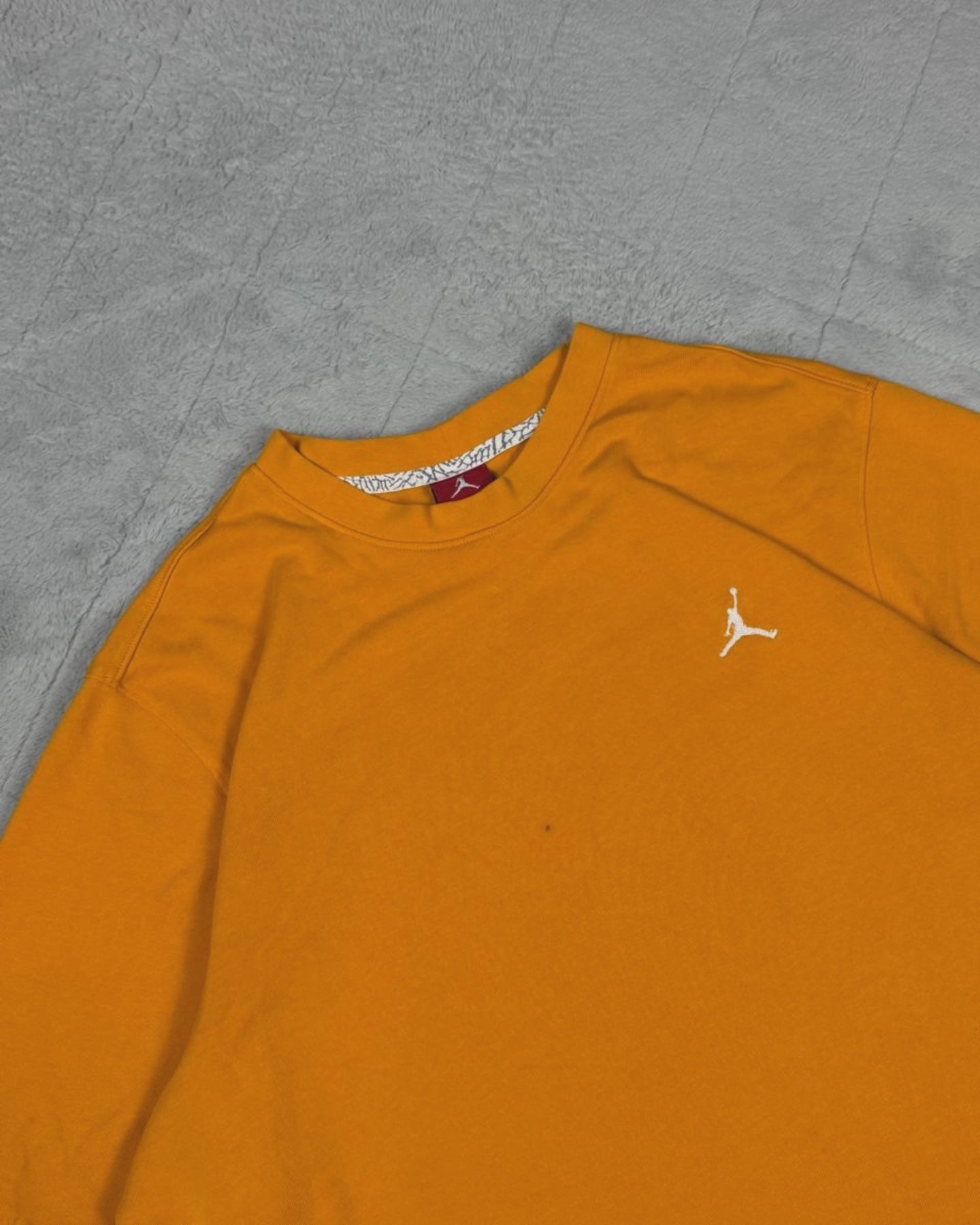 JORDAN TEE